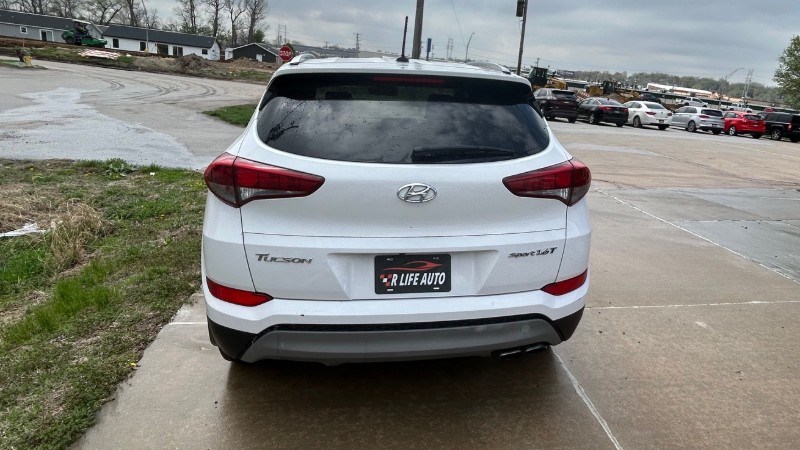 2017 Hyundai Tucson Sport